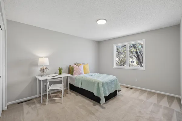 $485,000 | 16427 Hyland Avenue, Lakeville, MN 55044