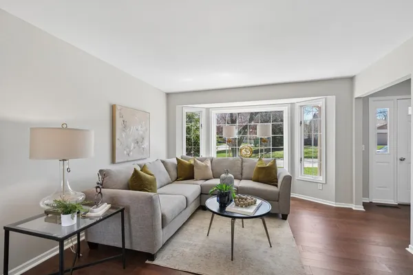 $485,000 | 16427 Hyland Avenue, Lakeville, MN 55044