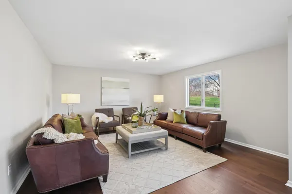 $485,000 | 16427 Hyland Avenue, Lakeville, MN 55044