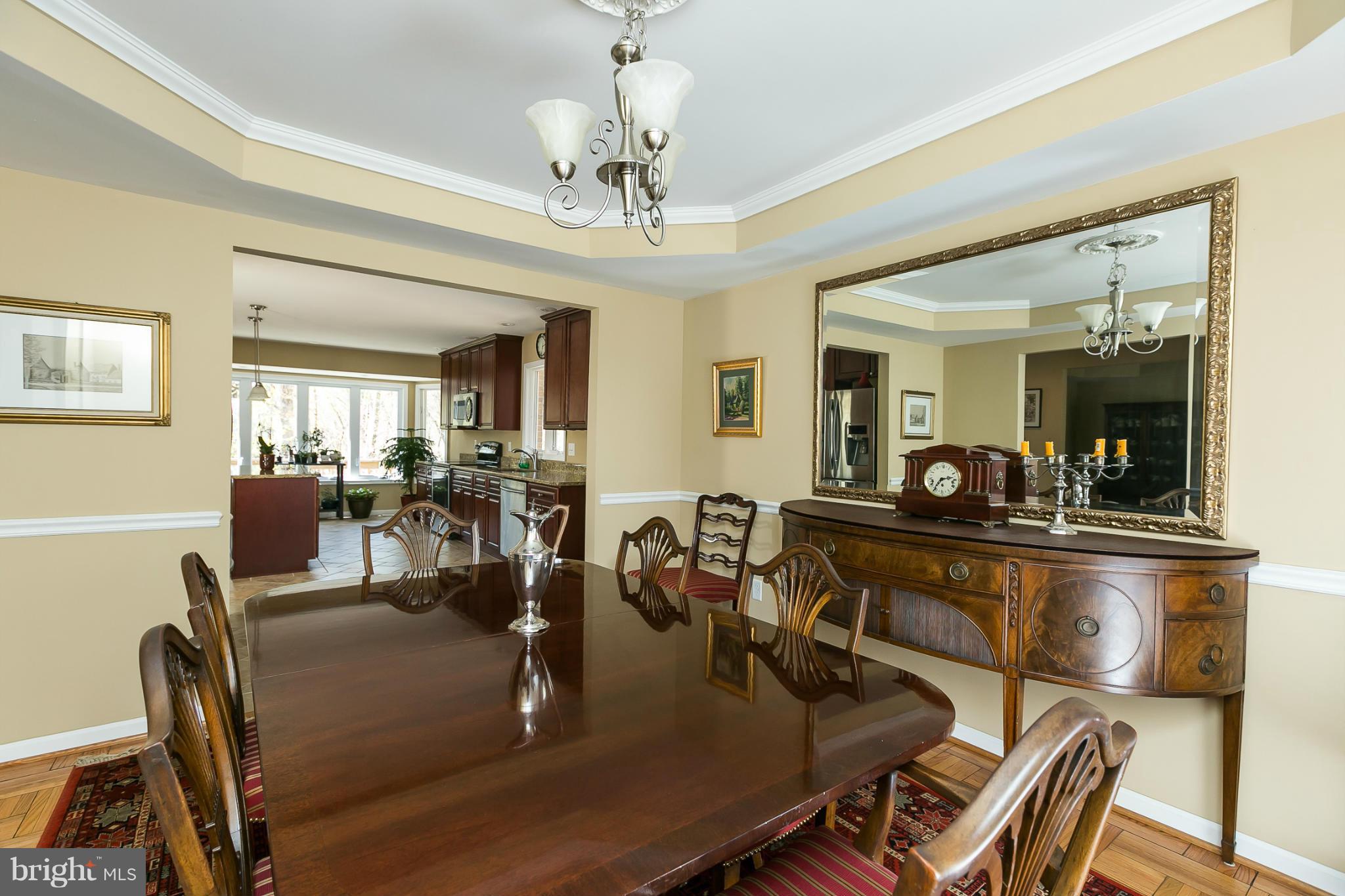 5 Rises Court Cockeysville, MD 21030 - Photo 3 of 27 Dining Room