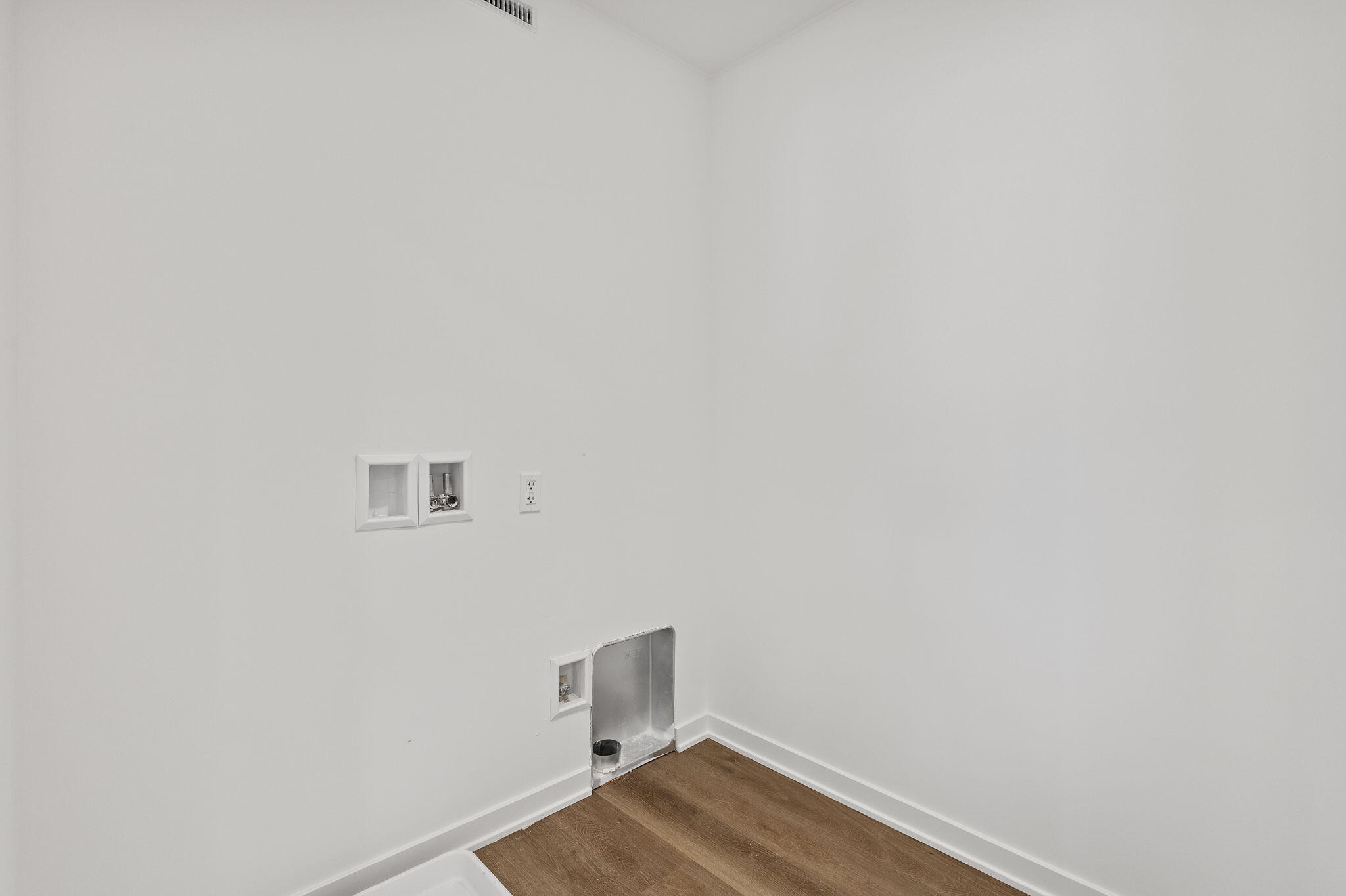 440 Fry Street Hebron, IN 46341 - Photo 21 of 23 2048x1365