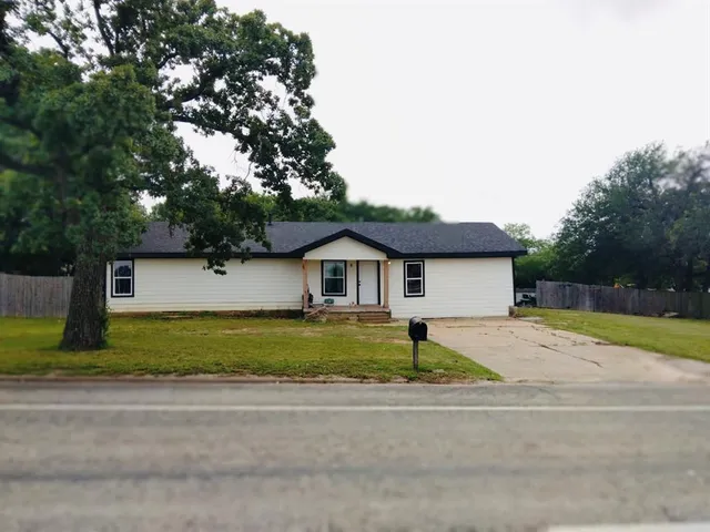 $225,000 | 4238 Martin Luther King Jr Freeway, Fort Worth, TX 76119