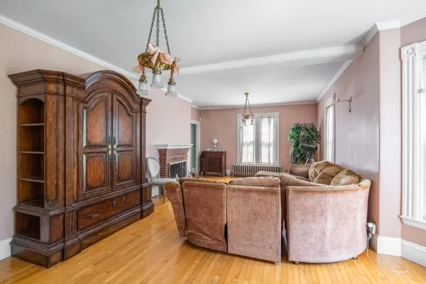 $879,000 | 1290 State Street, Veazie, ME 04401