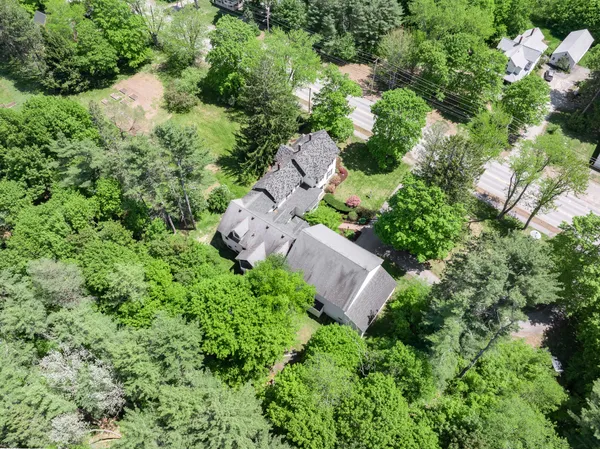 $879,000 | 1290 State Street, Veazie, ME 04401