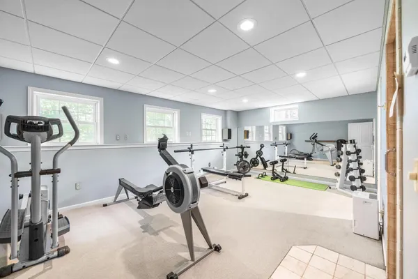 $879,000 | 1290 State Street, Veazie, ME 04401