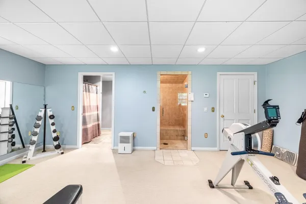 $879,000 | 1290 State Street, Veazie, ME 04401