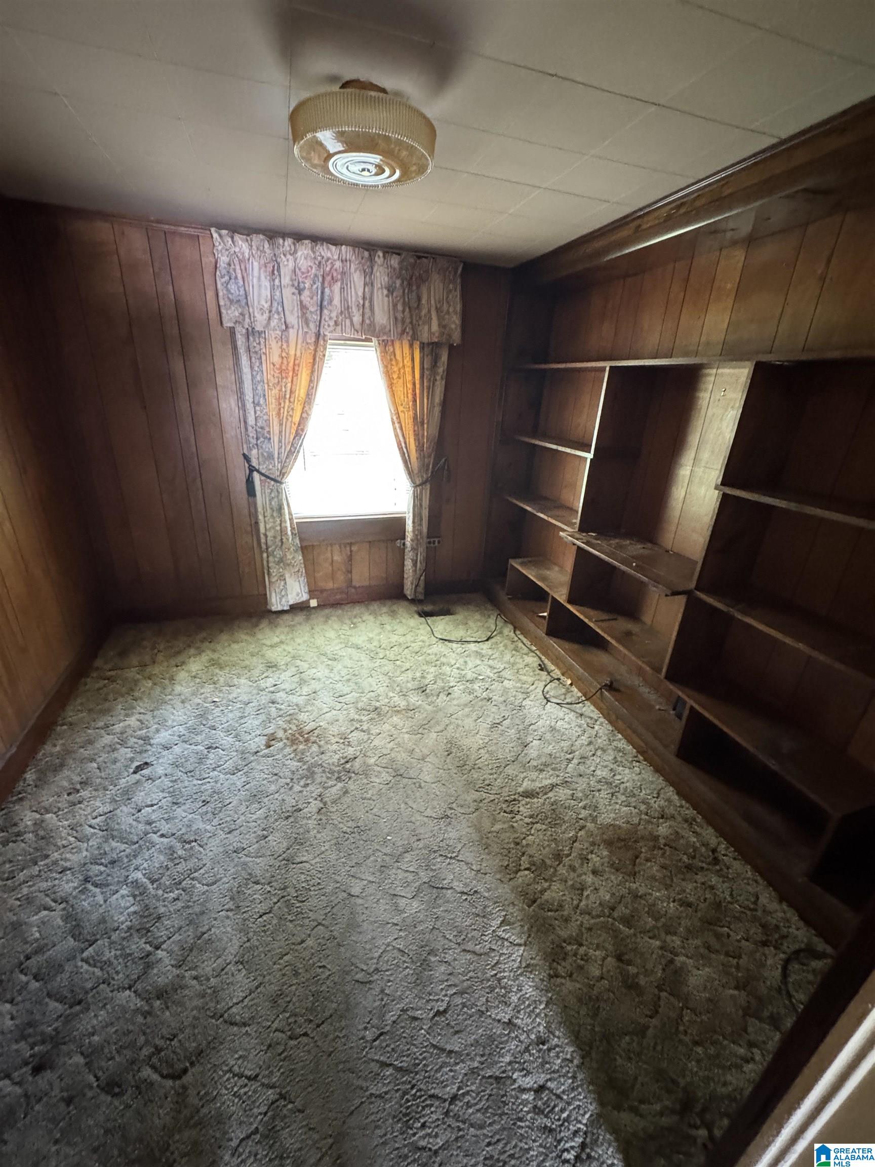 1015 Patterson Street Anniston, AL 36201 - Photo 12 of 24