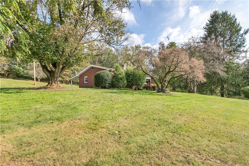 236 Benedick Road Gibsonia, PA 15044 - Photo 9 of 25 Gallery Image 9