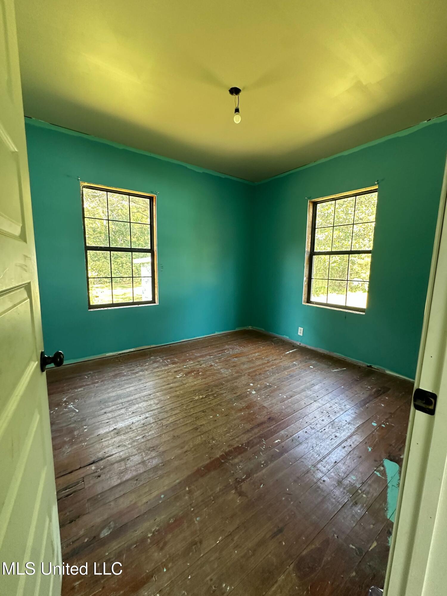 23280 Leetown Road Picayune, MS 39466 - Photo 6 of 16 IMG_3008