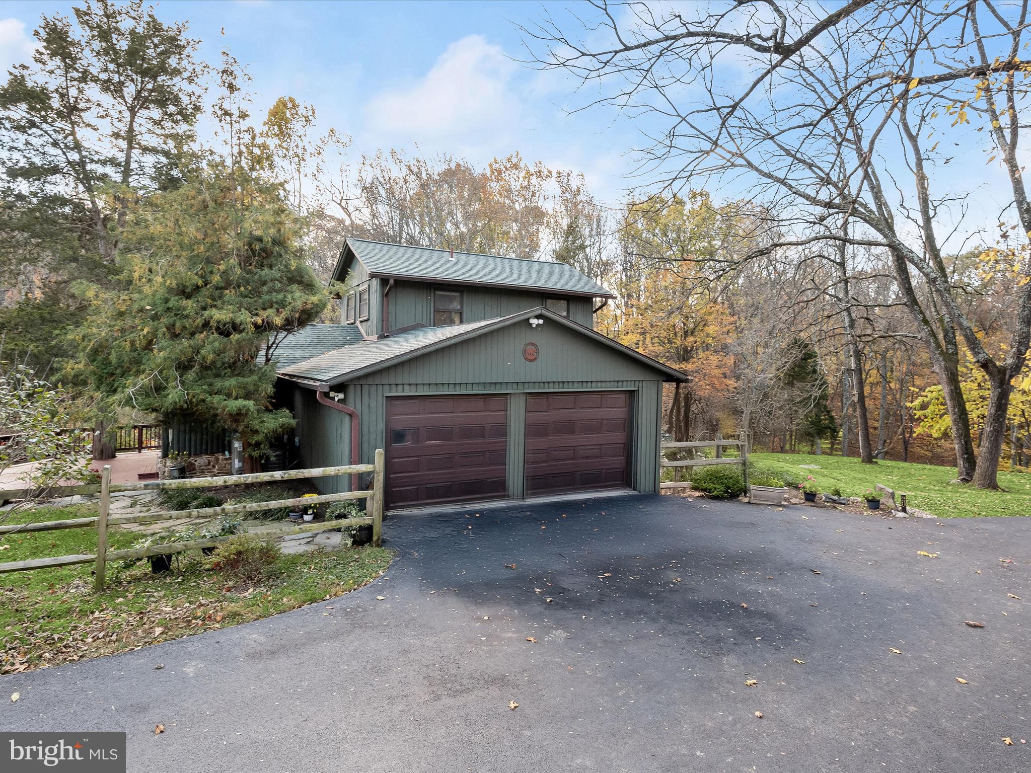 7605 Stewart Hill Road Adamstown, MD 21710 - Photo 25 of 139 Oversized two car garage