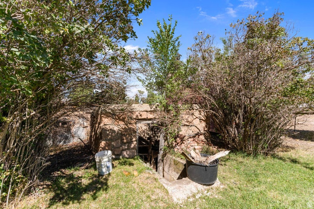 482 West 100 N Street Beaver, UT 84713 - Photo 36 of 41 View of backyard with old root cellar