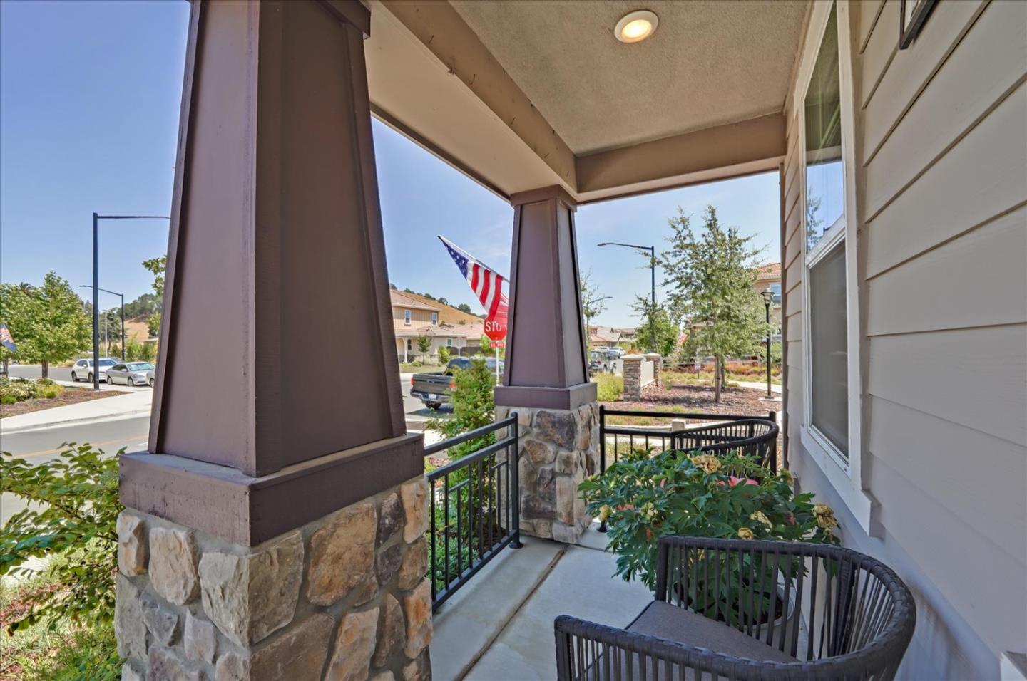 2580 Apple Tree Way Gilroy, CA 95020 - Photo 4 of 45 a view of a porch