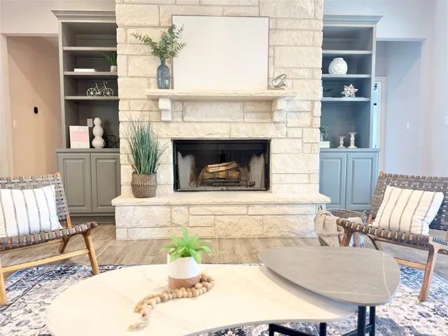 $695,000 | 416 Buffalo Trail, Liberty Hill, TX 78642