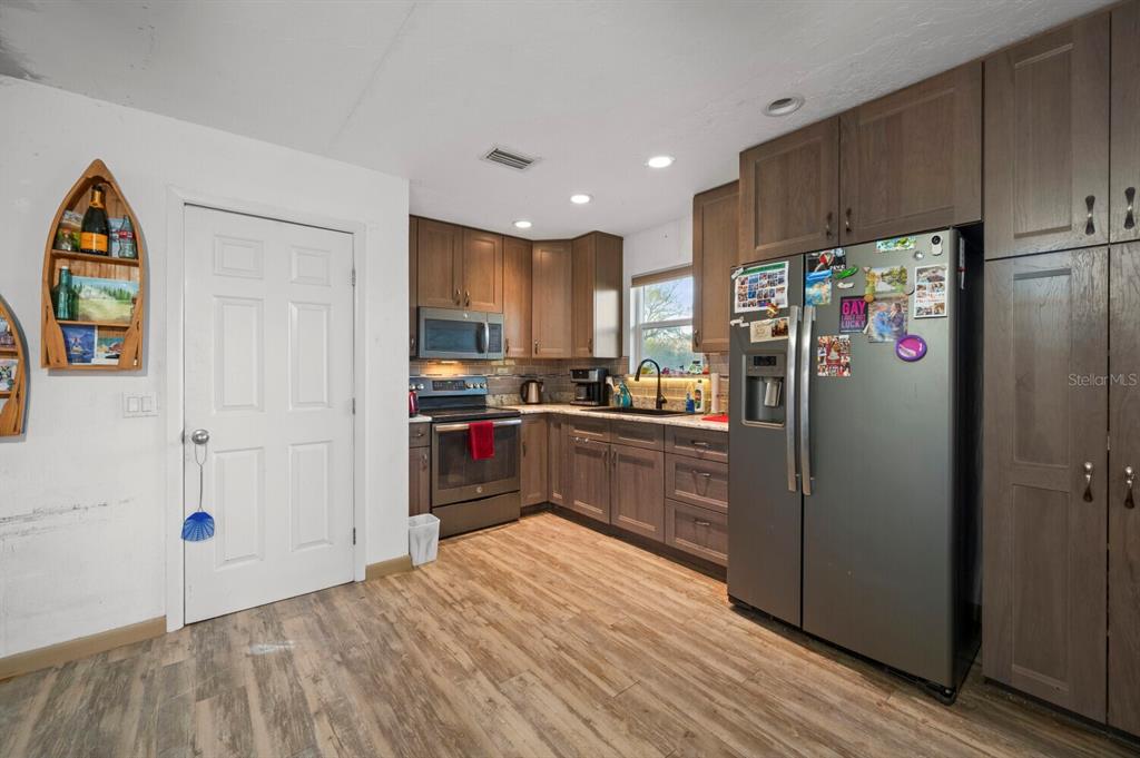2207 Southwest Blossom Road Arcadia, FL 34266 - Photo 13 of 43