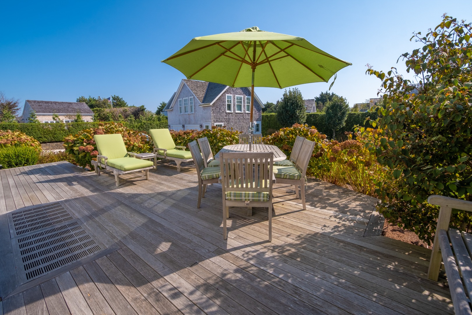 140 Cliff Road Nantucket, MA 02554 - Photo 6 of 30 Gallery Image 6