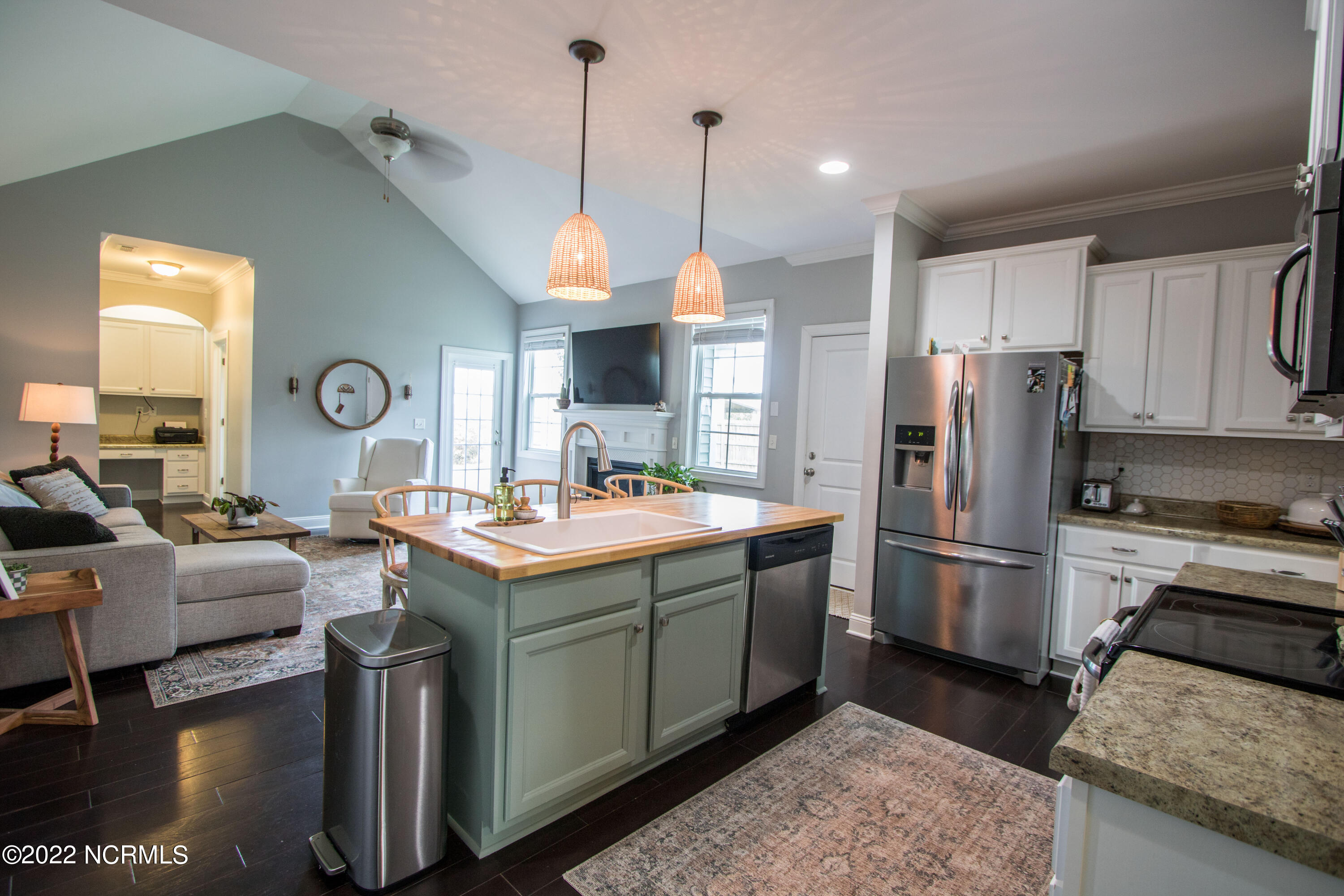 605 Morris Landing Road Holly Ridge, NC 28445 - Photo 5 of 28 IMG_8545