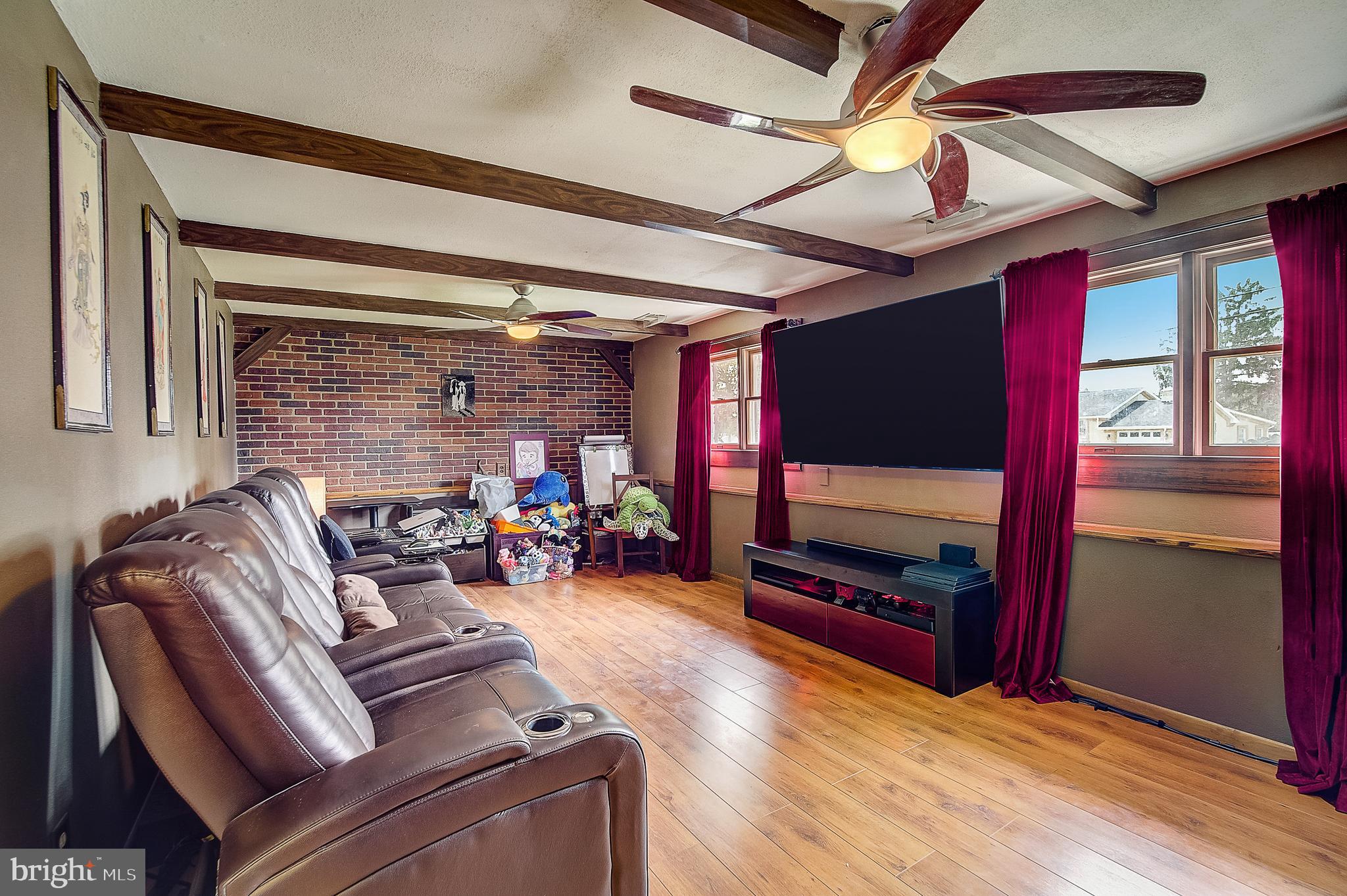 4 Yorkshire Road Hamilton, NJ 08610 - Photo 14 of 42
