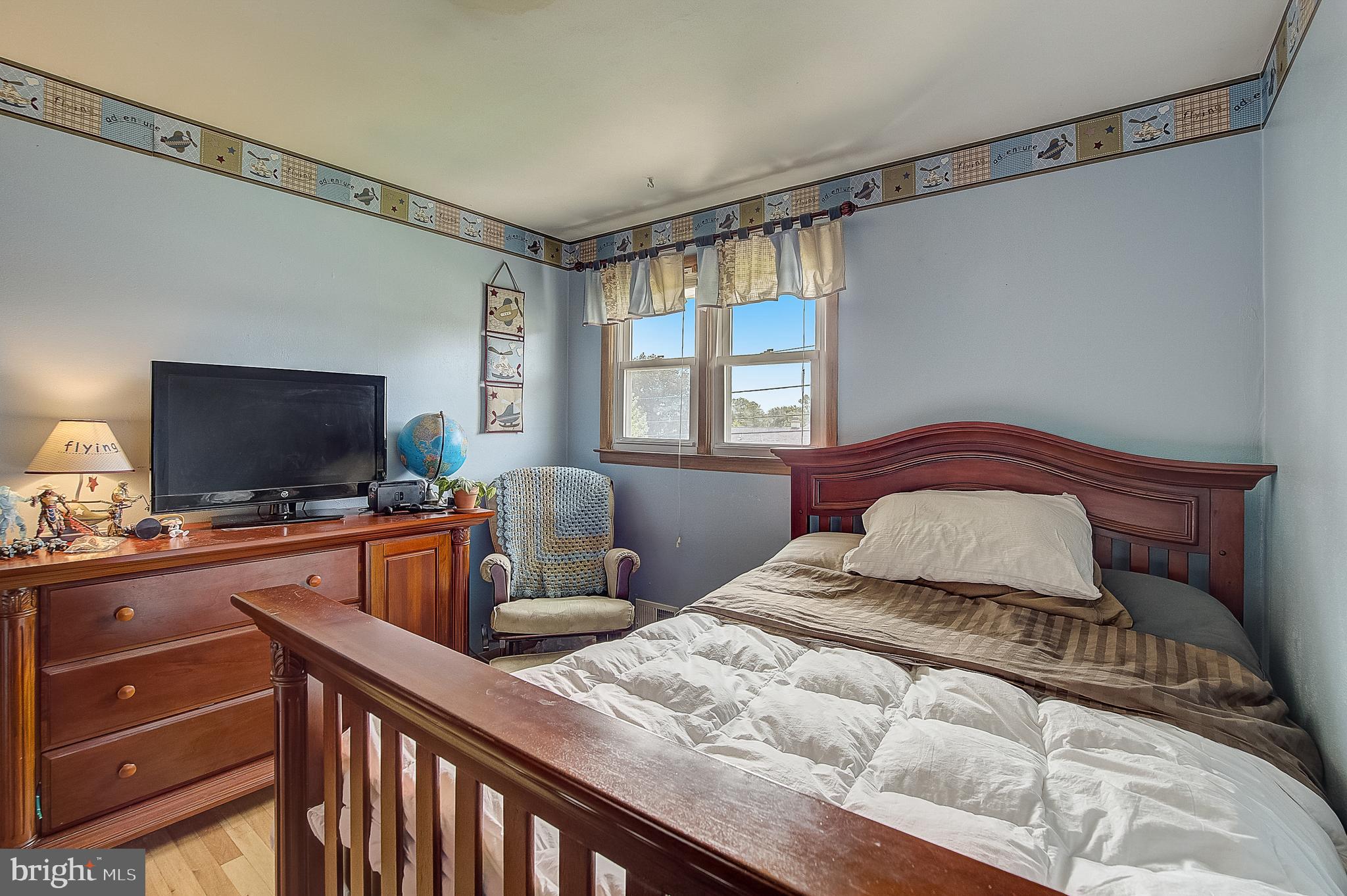 4 Yorkshire Road Hamilton, NJ 08610 - Photo 23 of 42
