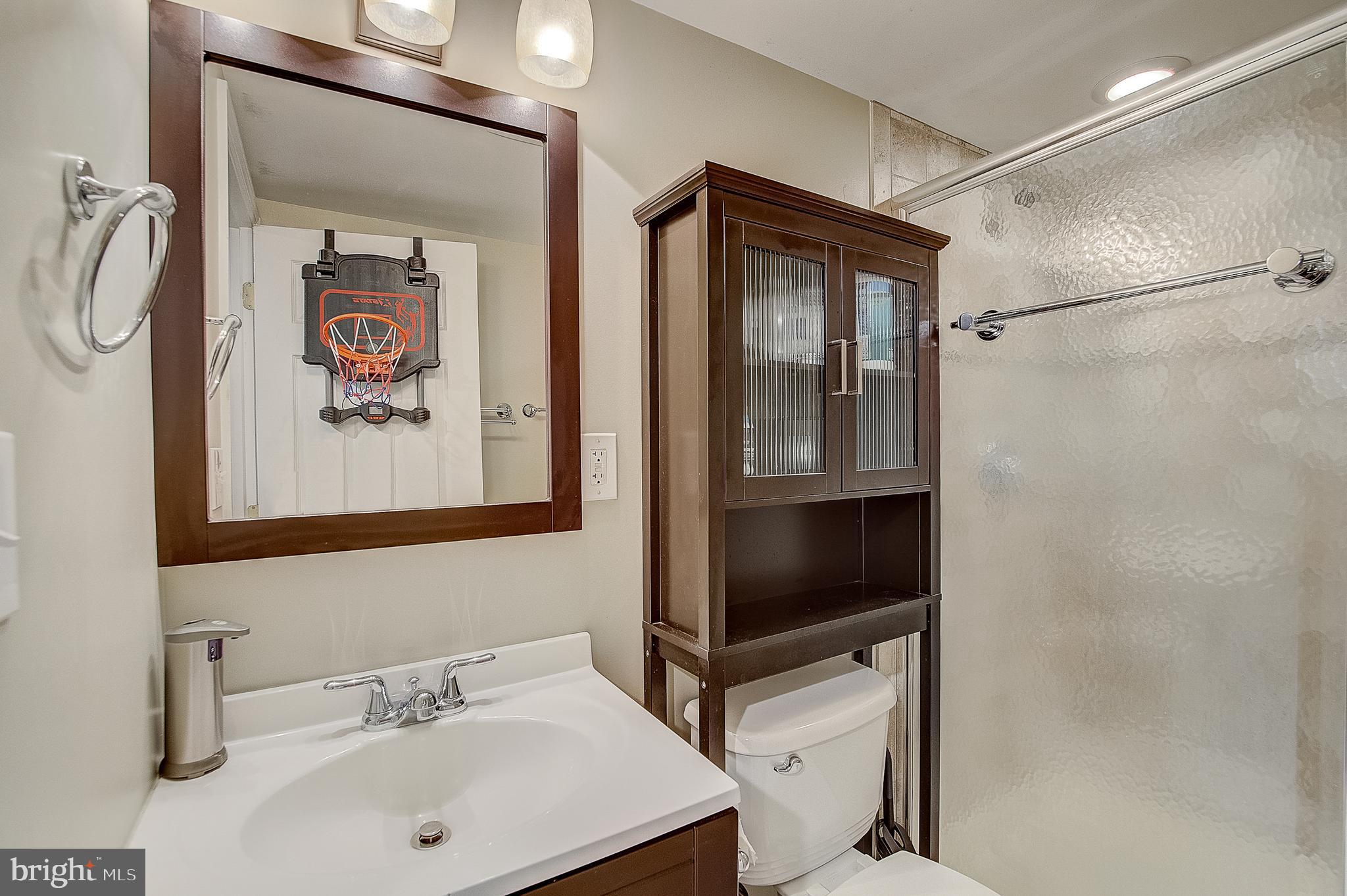 4 Yorkshire Road Hamilton, NJ 08610 - Photo 34 of 42