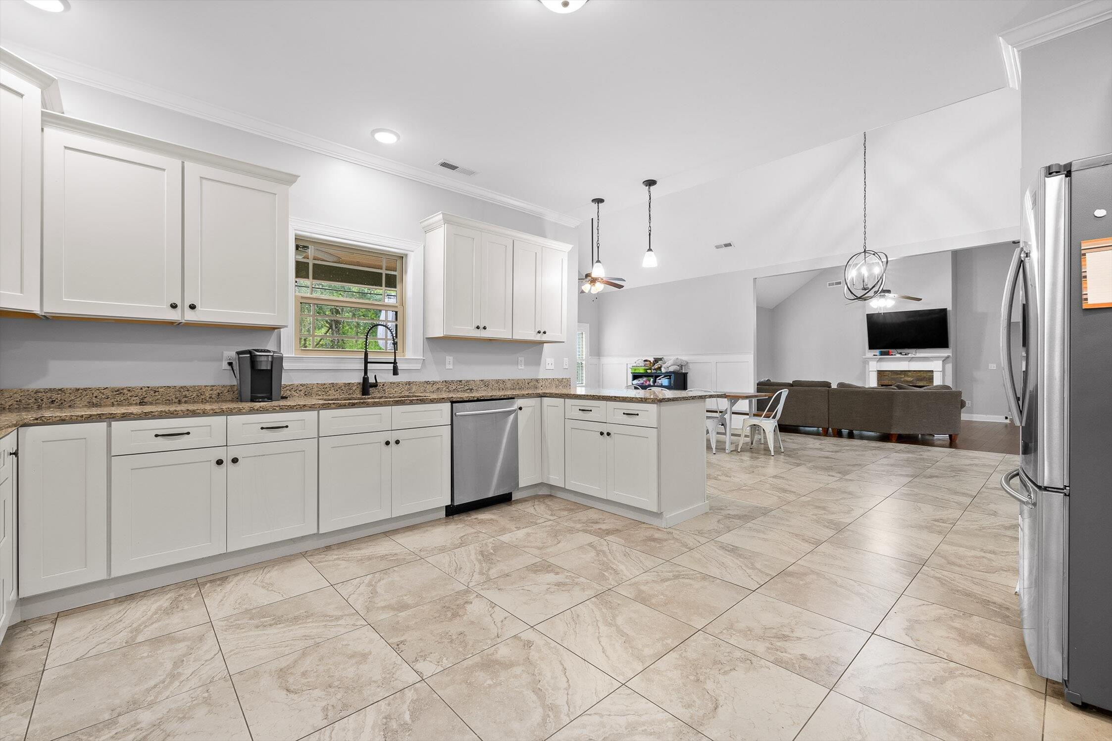 7608 Maplehurst Drive Ooltewah, TN 37363 - Photo 14 of 33 21-Maplehurst-20