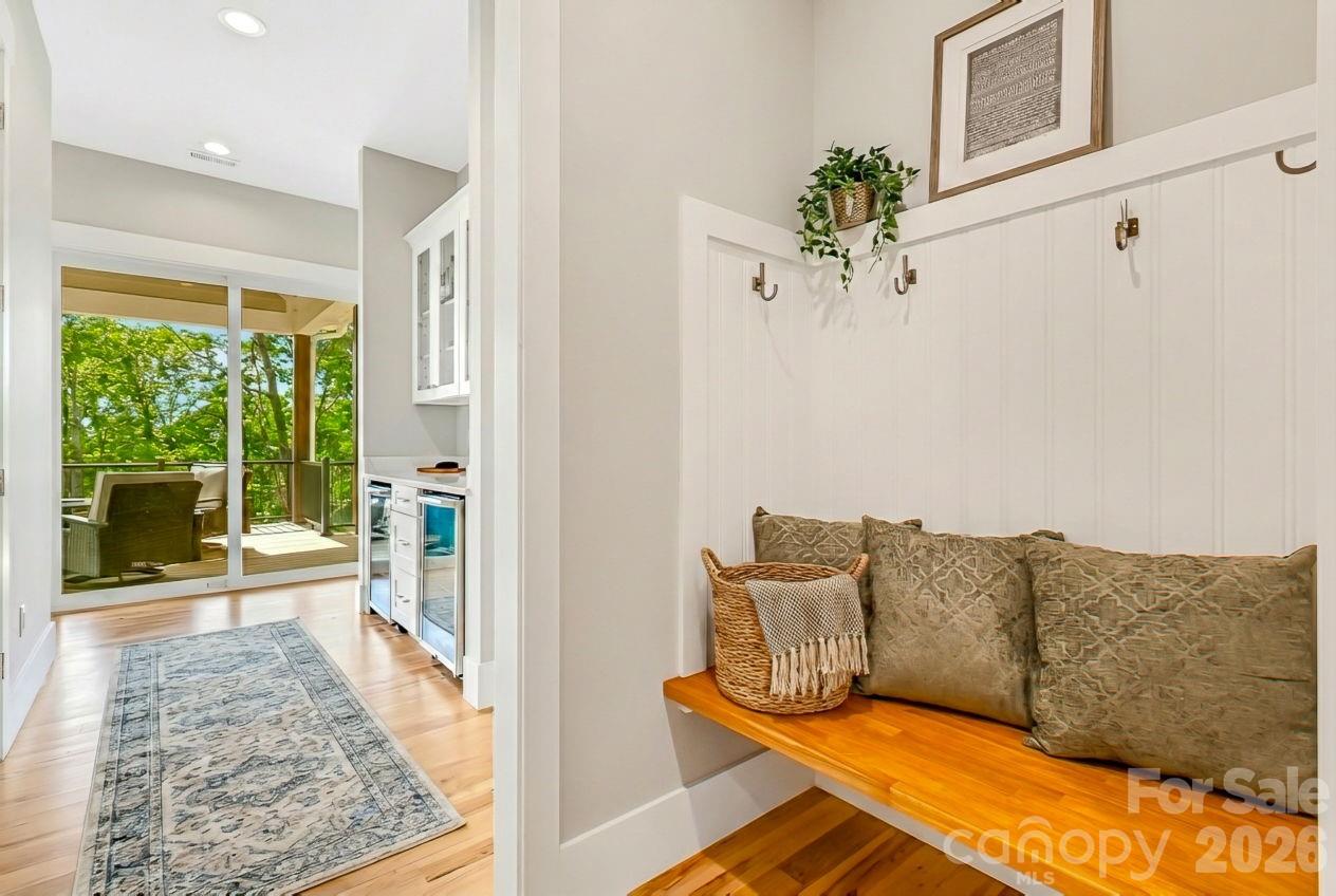 128 Saddle Ridge Drive Alexander, NC 28701 - Photo 20 of 33 a living room with furniture