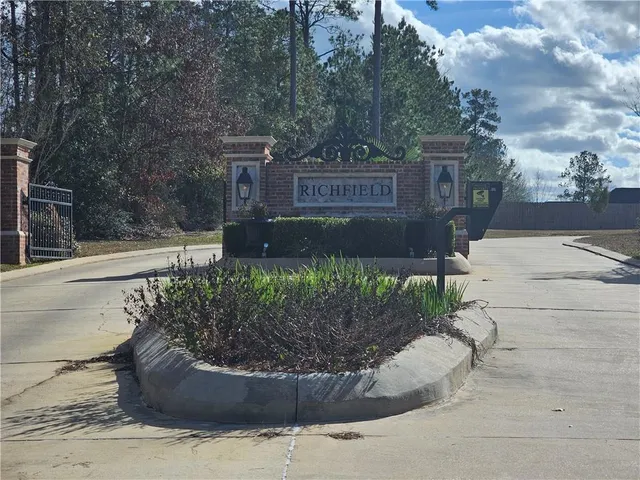 $650,000 | 0 Richfield Place, Pineville, LA 71360