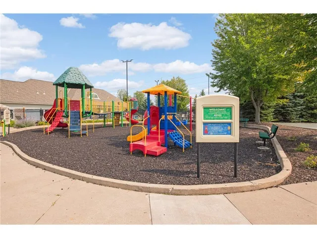 $245,000 | 5091 149th Street North, Unit 1, Hugo, MN 55038