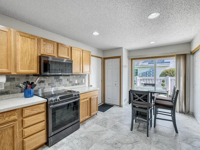 $245,000 | 5091 149th Street North, Unit 1, Hugo, MN 55038