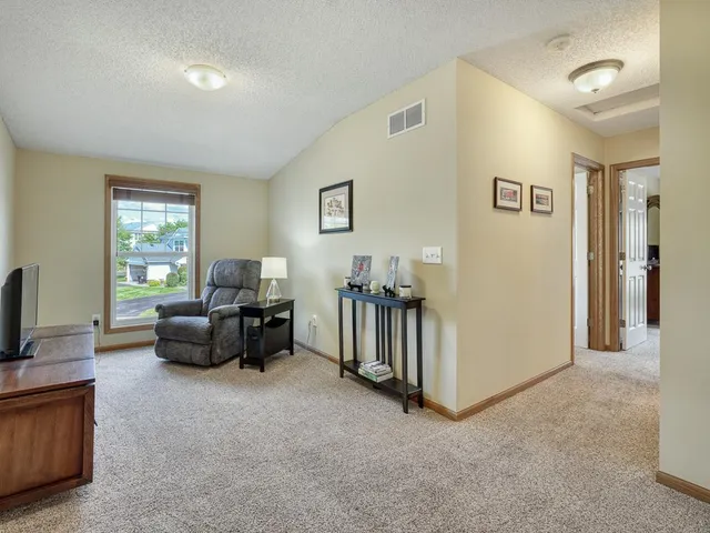 $245,000 | 5091 149th Street North, Unit 1, Hugo, MN 55038