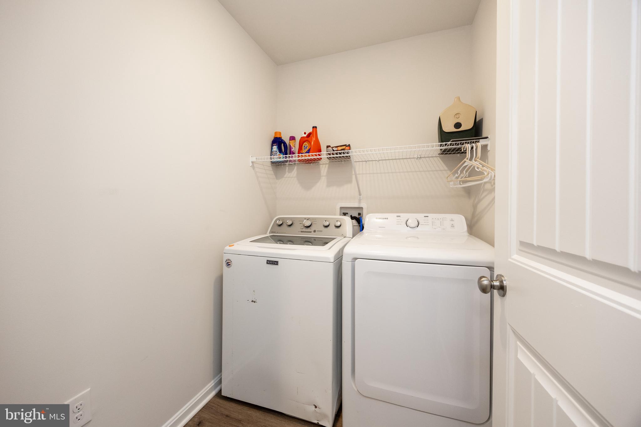 21 Clipper Street Smyrna, DE 19977 - Photo 25 of 39 a utility room with dryer and washer
