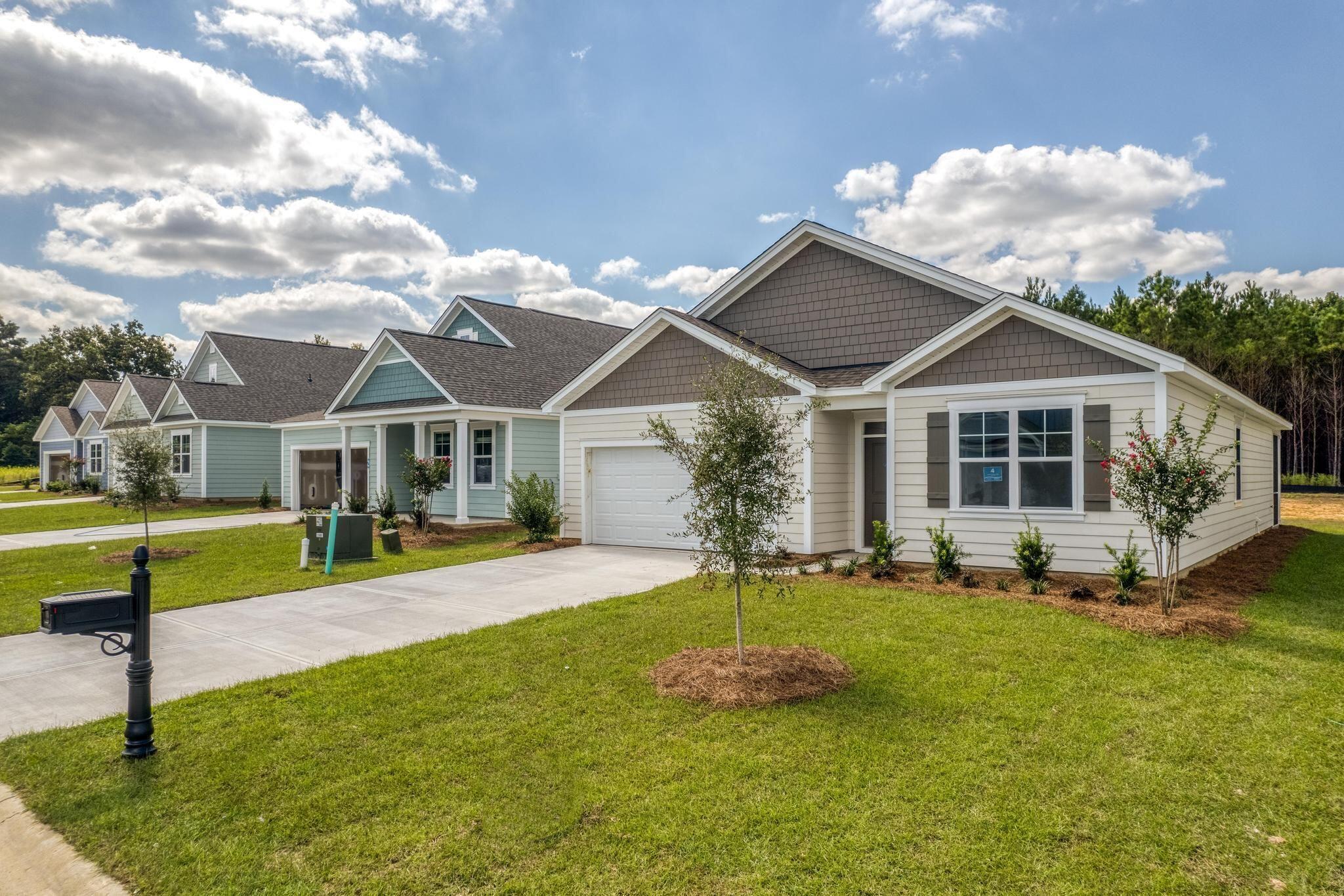 131 William Clark Boulevard Santee, SC 29142 - Photo 2 of 23 side view of front