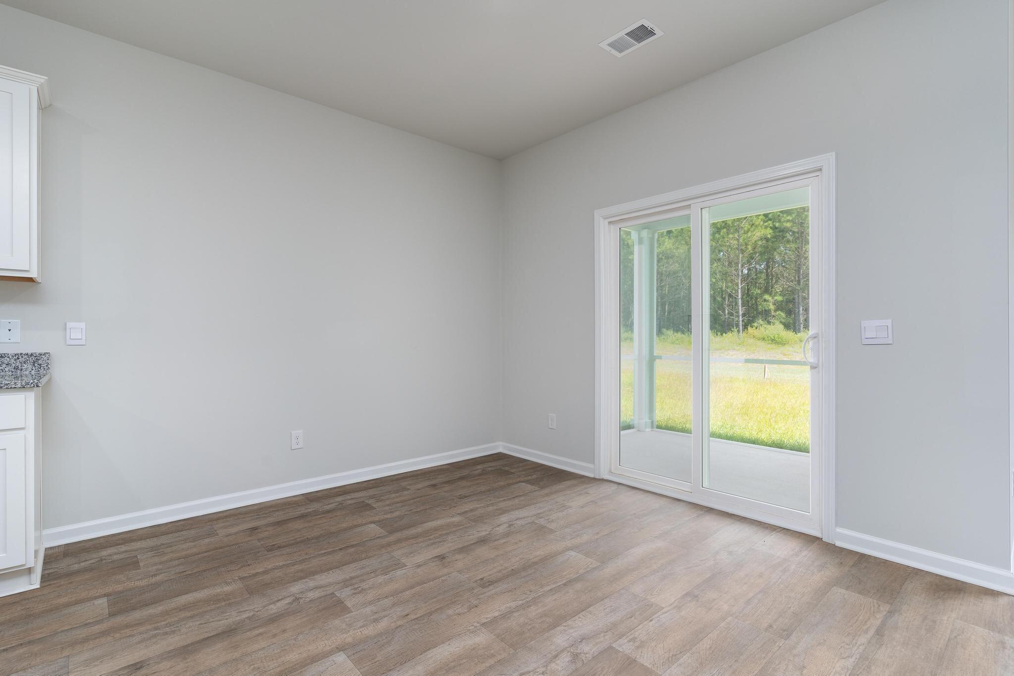 131 William Clark Boulevard Santee, SC 29142 - Photo 9 of 23 Dining Room