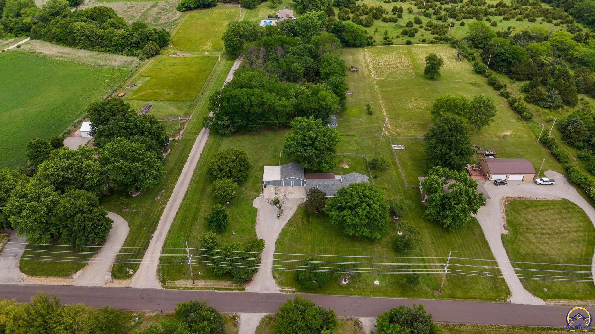 4832 Northeast Kincaid Road Topeka, KS 66617 - Photo 55 of 63
