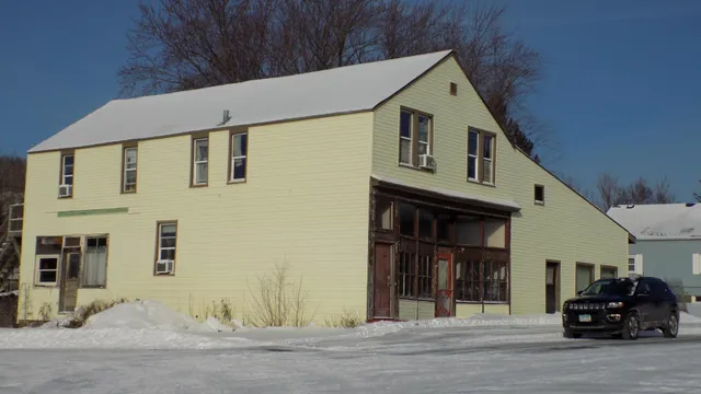 $92,500 | 913 Gary Street, Calumet, MN 55716