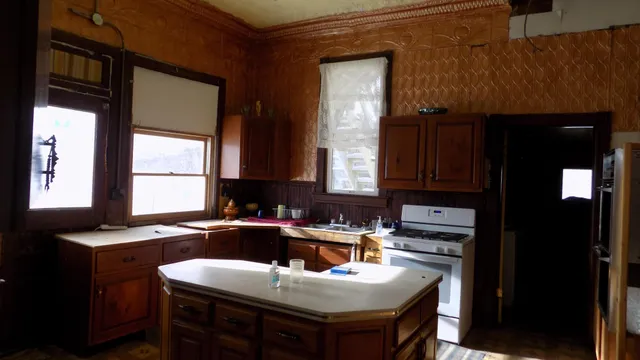 $92,500 | 913 Gary Street, Calumet, MN 55716