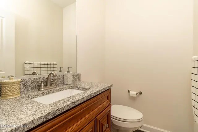 $489,000 | 372 Schooner Landing Drive, Edenton, NC 27932