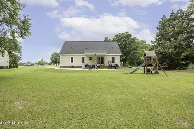 $489,000 | 372 Schooner Landing Drive, Edenton, NC 27932