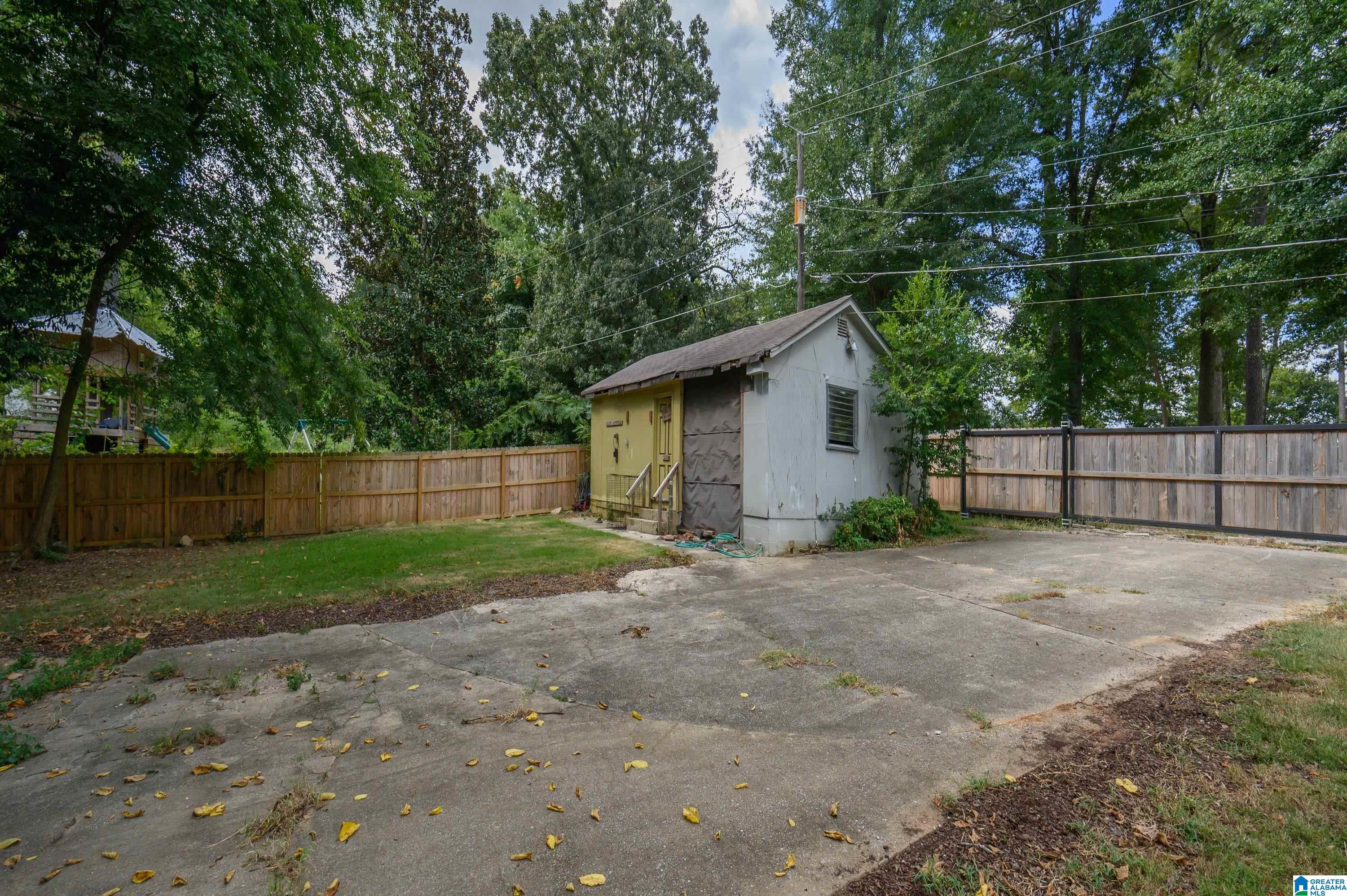 2022 Chapel Road Hoover, AL 35226 - Photo 46 of 51 Gallery Image 46
