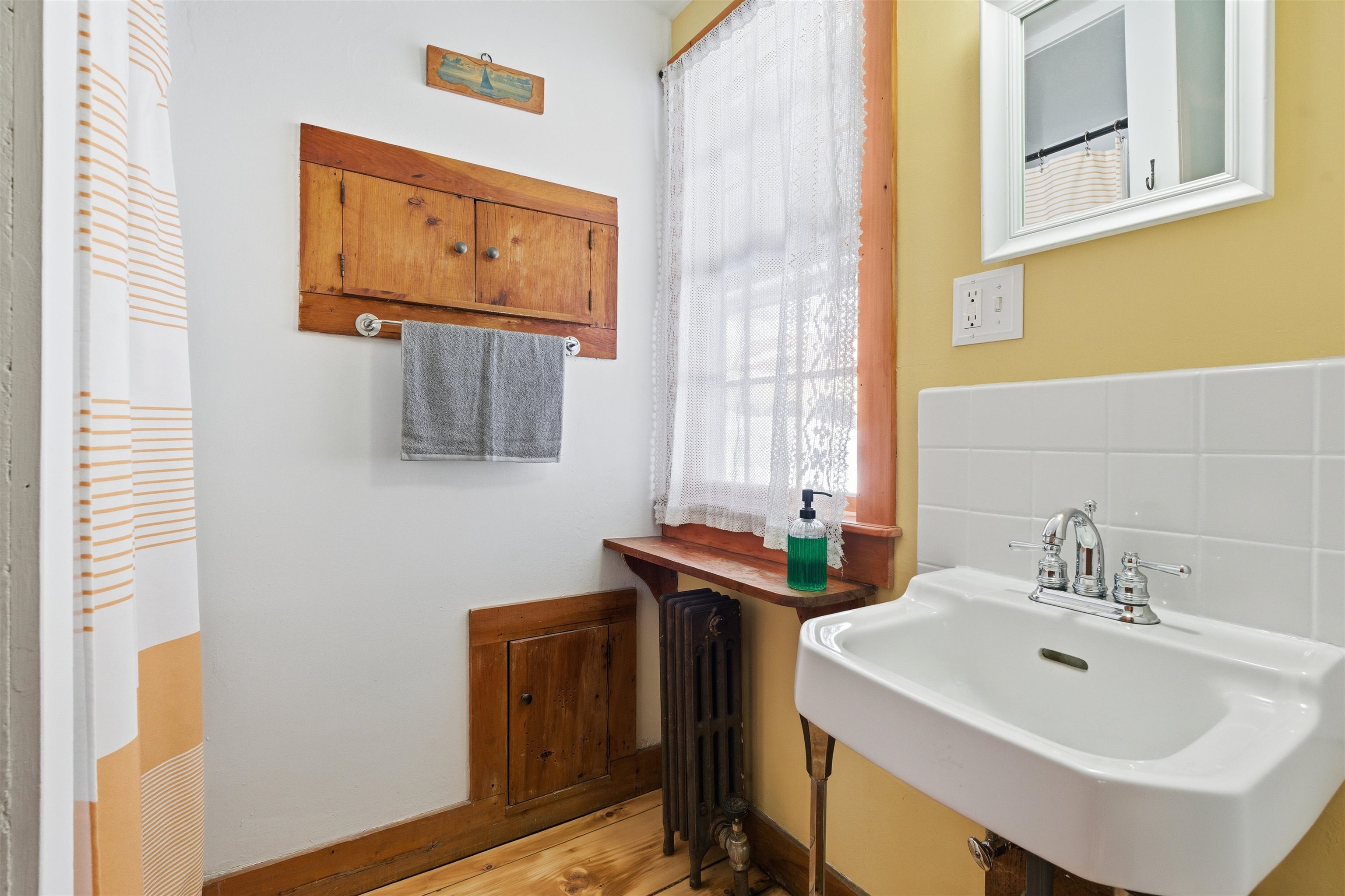 4669 Vermont Rte 100 Londonderry, VT 05148 - Photo 24 of 39