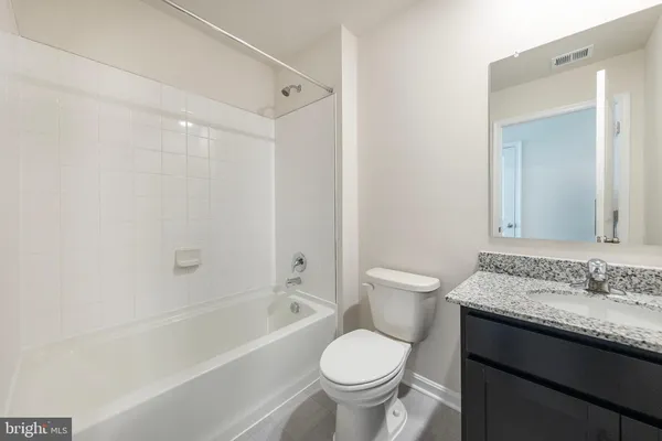 $2,450 | 5197 Crooked Lane, Stephens City, VA 22655