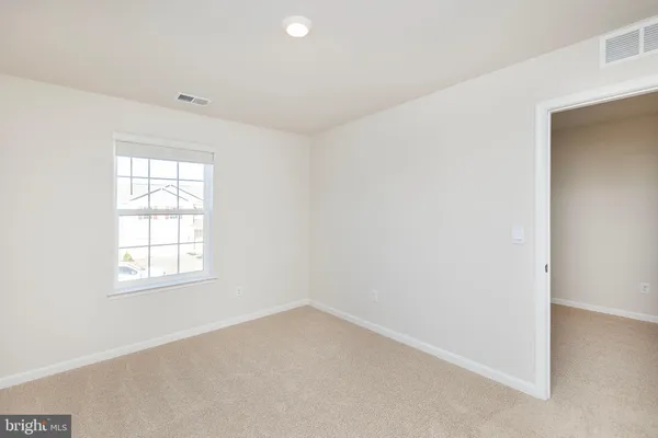 $2,450 | 5197 Crooked Lane, Stephens City, VA 22655