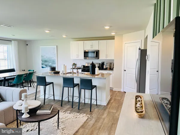 $2,450 | 5197 Crooked Lane, Stephens City, VA 22655