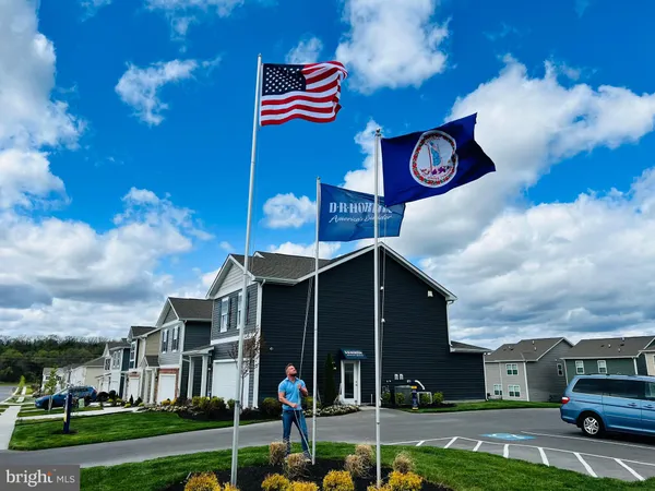 $2,450 | 5197 Crooked Lane, Stephens City, VA 22655