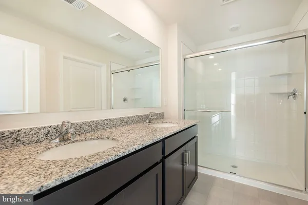 $2,450 | 5197 Crooked Lane, Stephens City, VA 22655