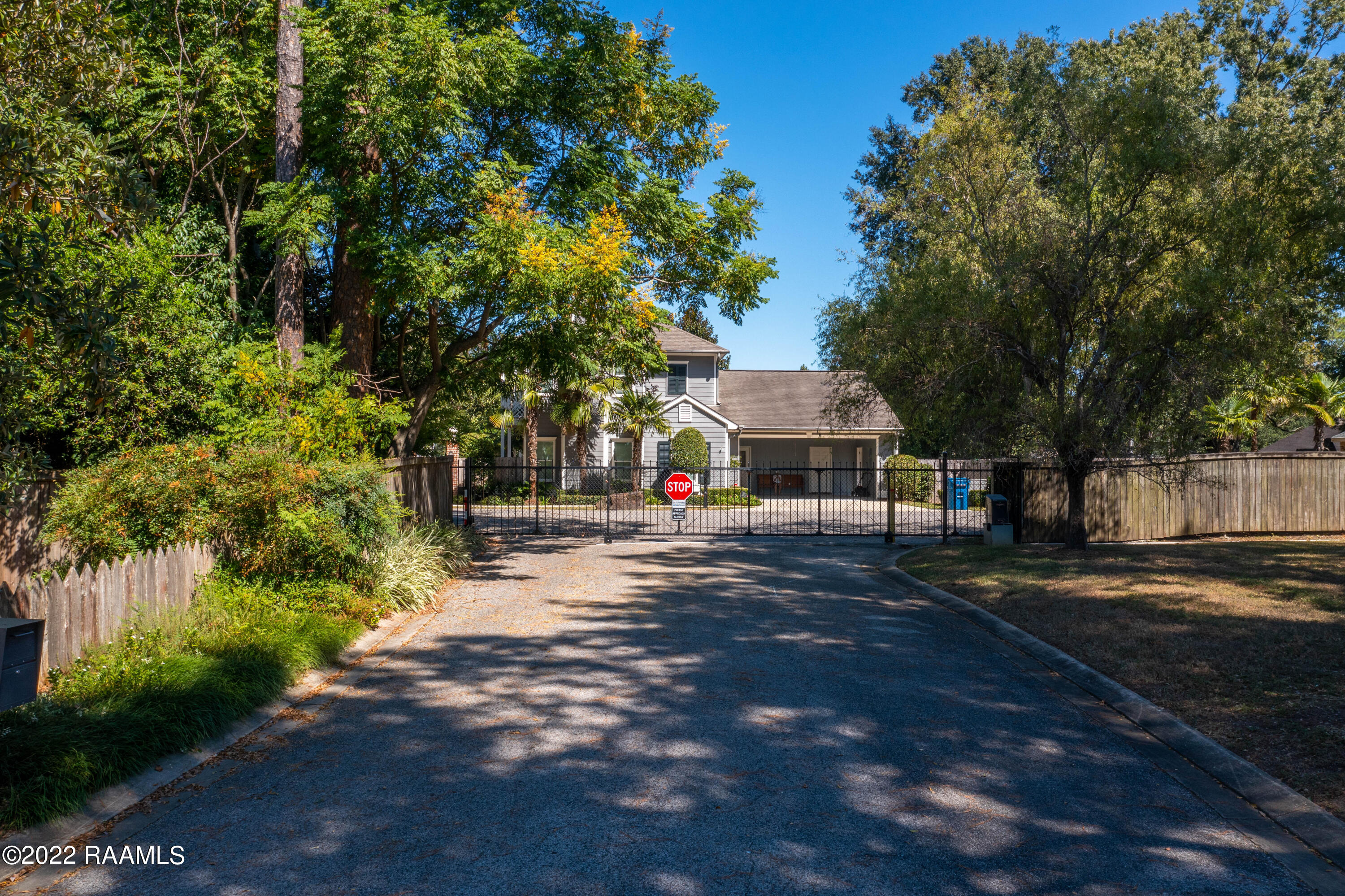101 Park Ridge Lane Lafayette, LA 70503 - Photo 7 of 11 The Park - 8
