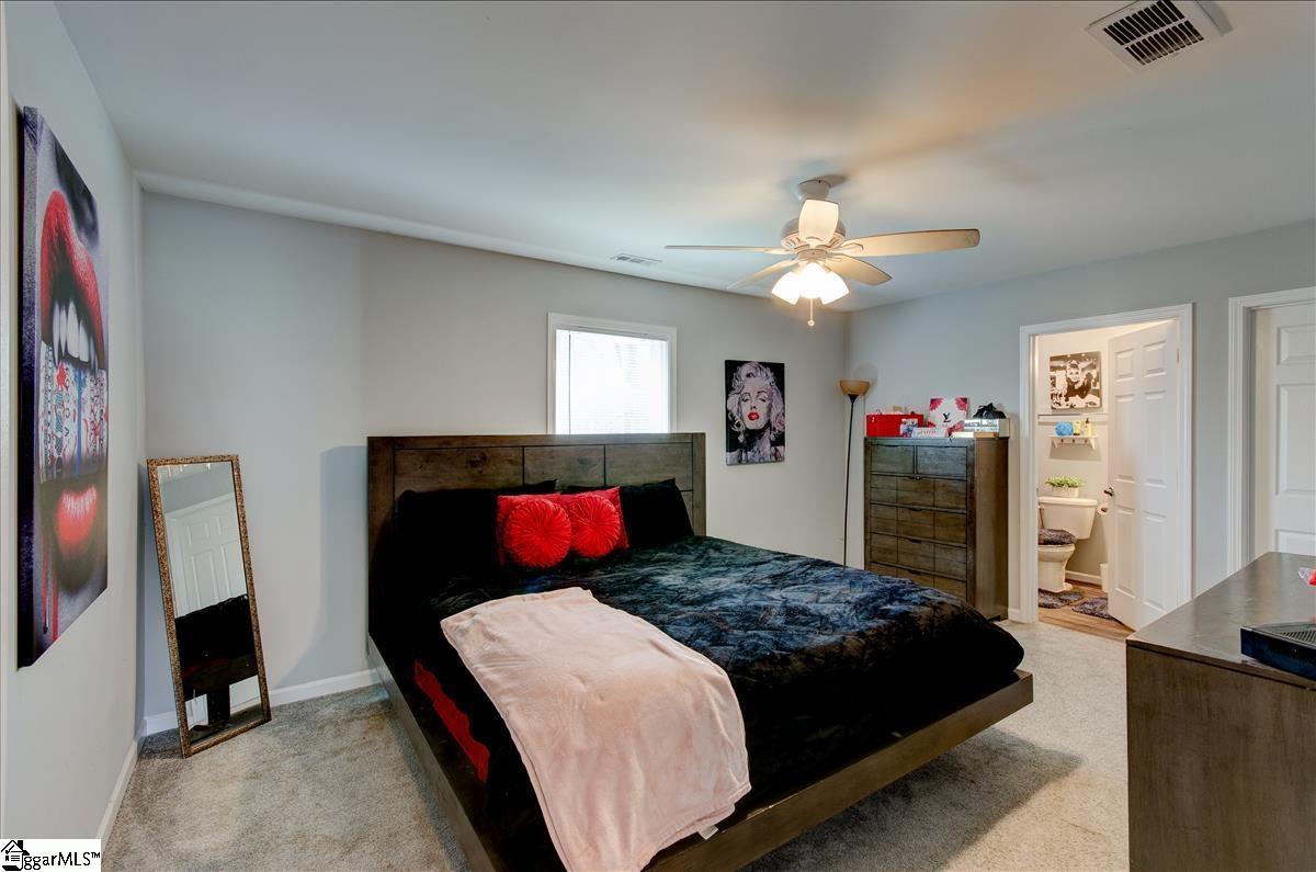672 Ruddy Creek Circle Greer, SC 29651 - Photo 11 of 15 Gallery Image 11