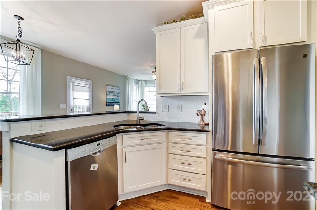 5511 Morris Hunt Drive Fort Mill, SC 29708 - Photo 12 of 38 Gallery Image 12