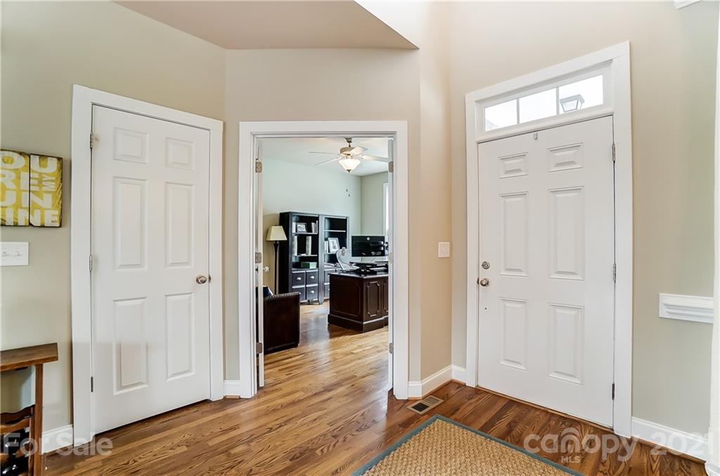 5511 Morris Hunt Drive Fort Mill, SC 29708 - Photo 4 of 38 Gallery Image 4