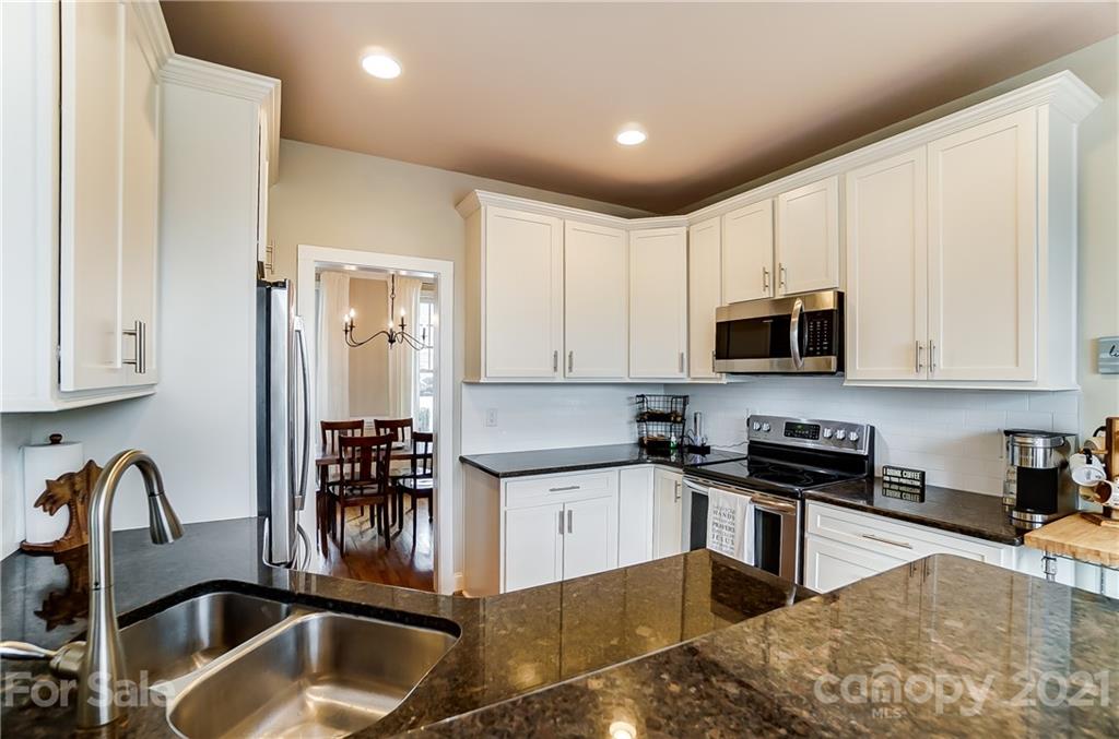 5511 Morris Hunt Drive Fort Mill, SC 29708 - Photo 10 of 38 Gallery Image 10