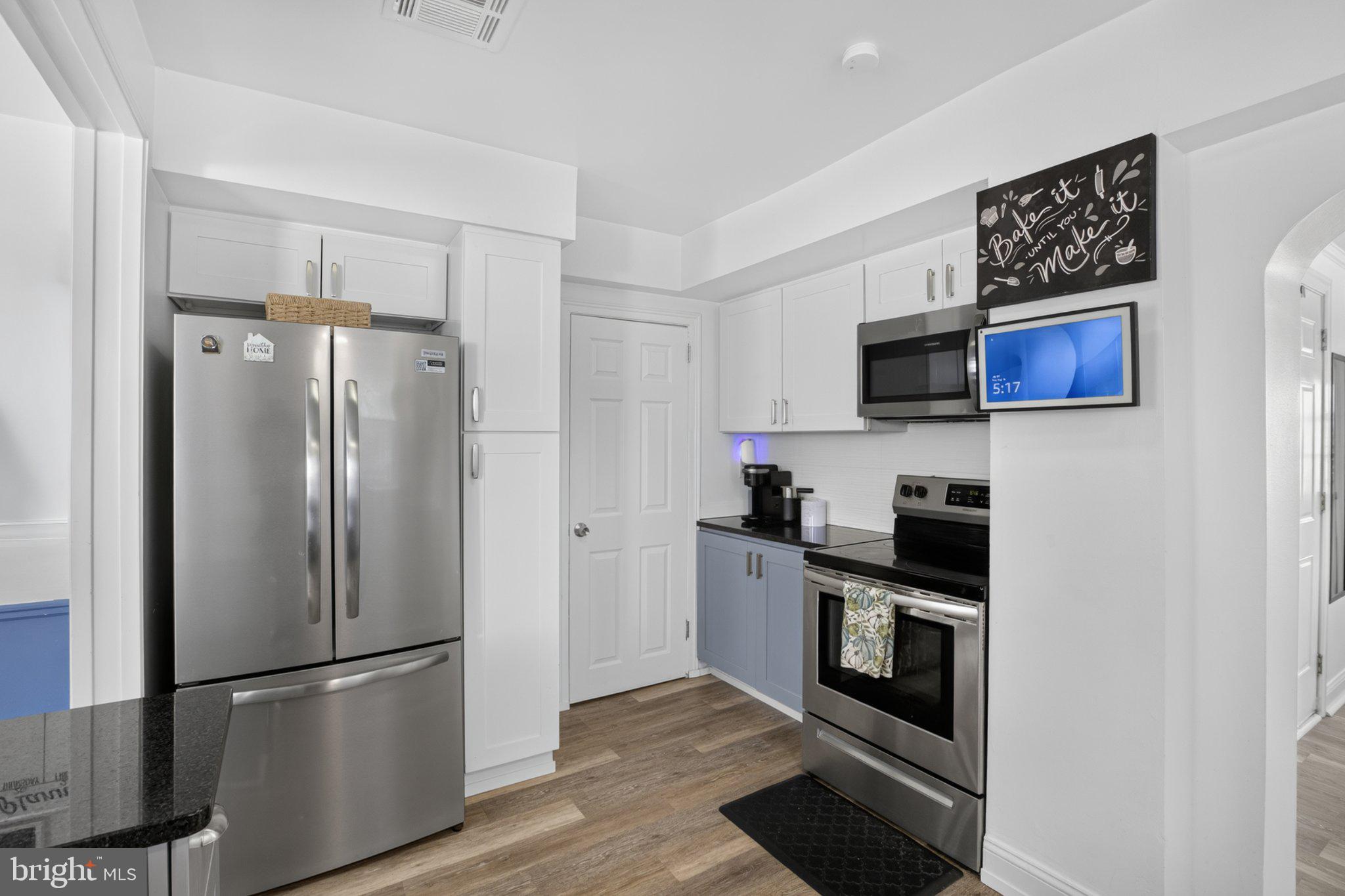 16 Underwood Road Wyncote, PA 19095 - Photo 11 of 40 Modern kitchen with sleek appliances.